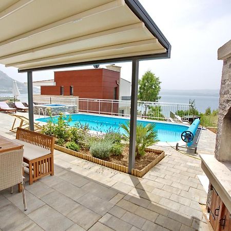 Villa Sara With Sea View And Private Heated Pool Omiš Zewnętrze zdjęcie