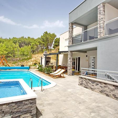 Villa Sara With Sea View And Private Heated Pool Omiš Zewnętrze zdjęcie