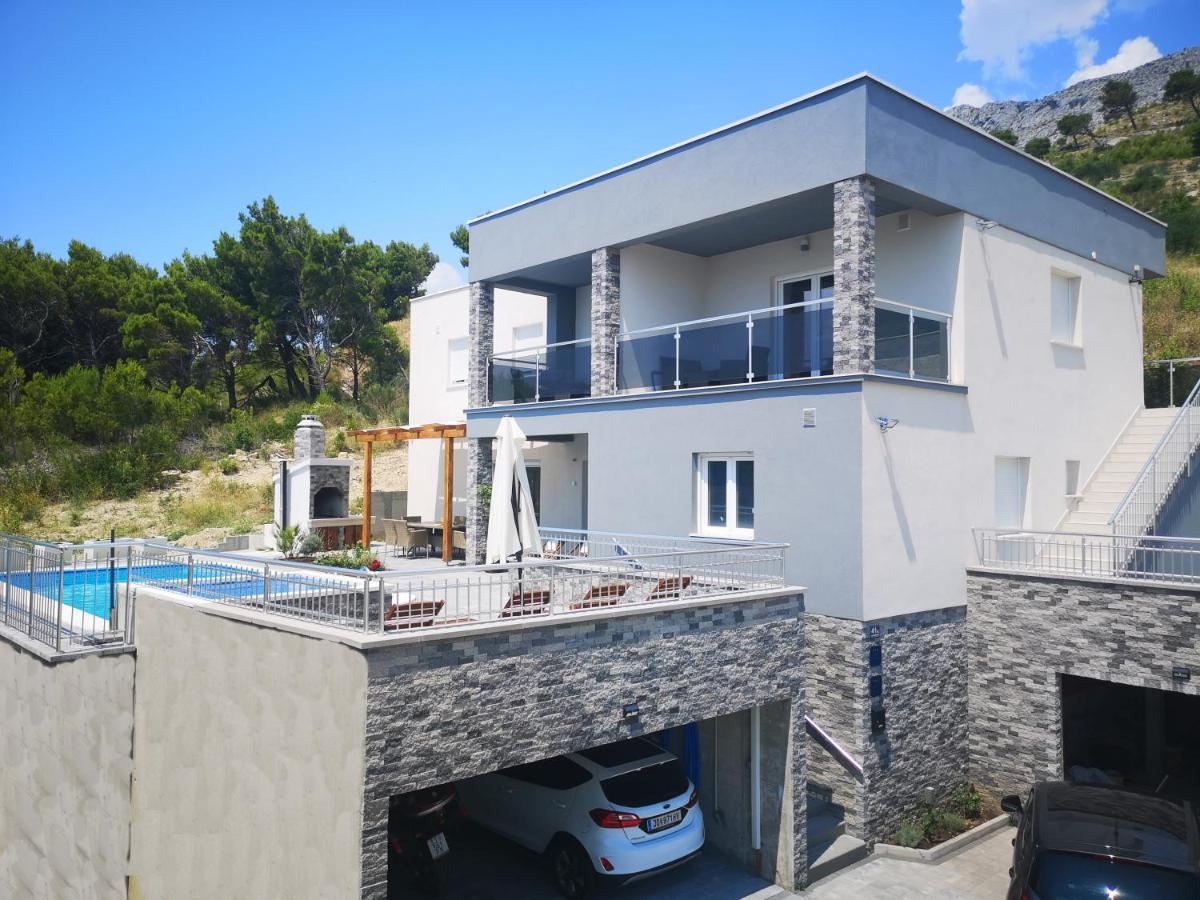 Villa Sara With Sea View And Private Heated Pool Omiš Zewnętrze zdjęcie