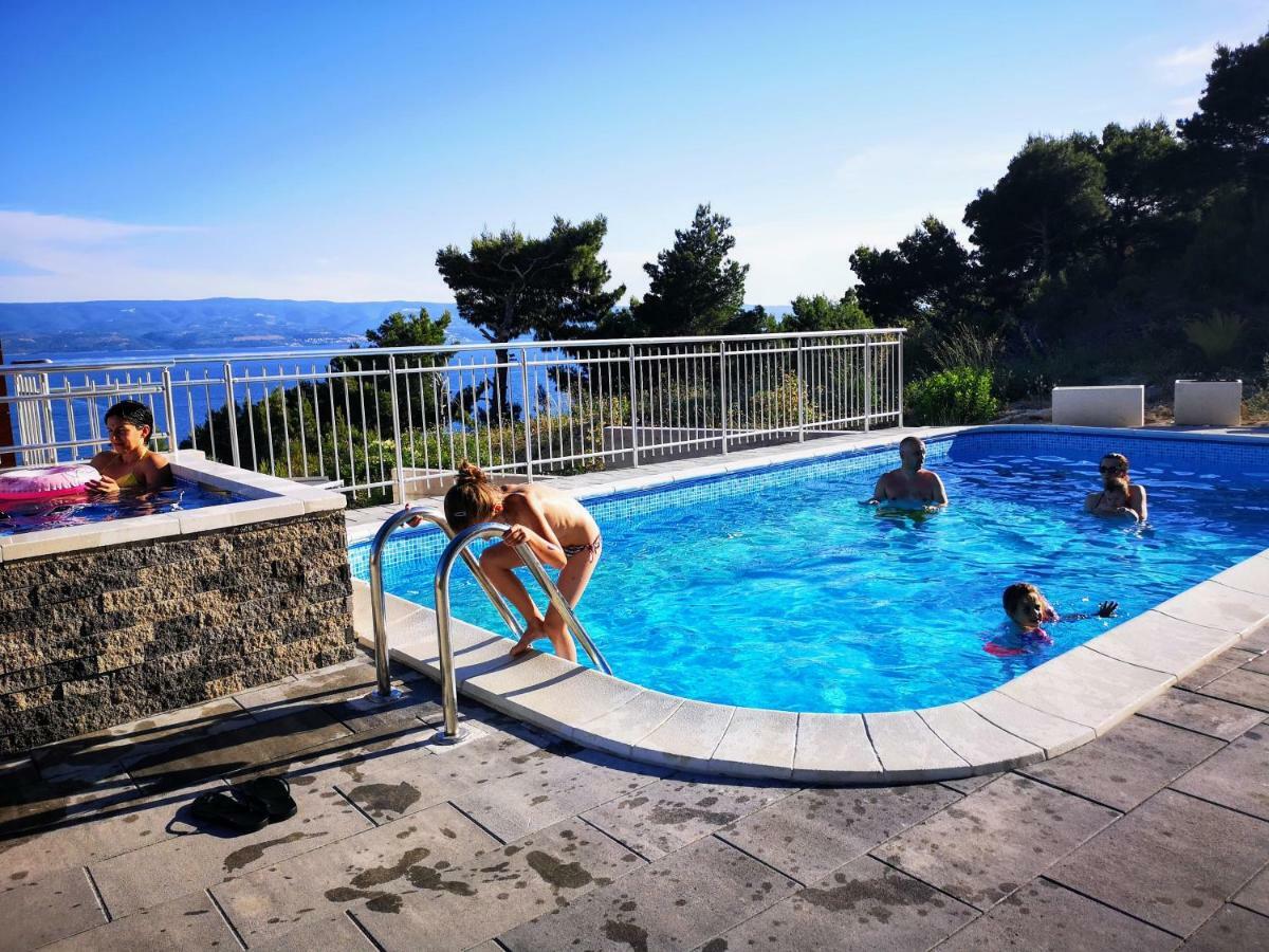 Villa Sara With Sea View And Private Heated Pool Omiš Zewnętrze zdjęcie